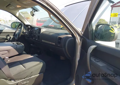 2011 Chevrolet Silverado 1500 Lt z USA, uszkodzony, nr VIN 3GCPKSE38BG196064